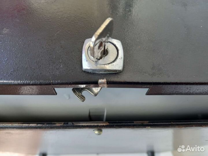 Денежный ящик для кассы бу