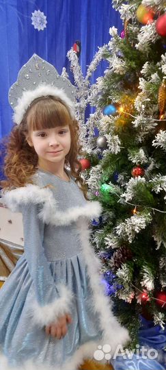 Костюм очаровательной снегурочки