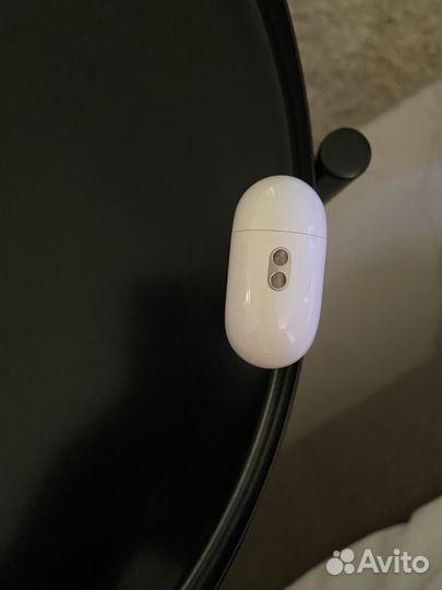 AirPods Pro -2 поколения