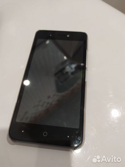 Itel A25, 16 ГБ