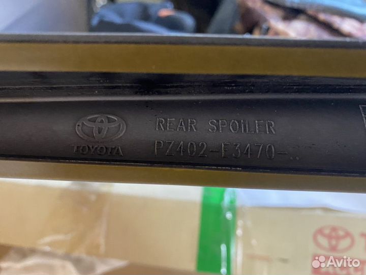 Спойлер Toyota Corolla (E180) седан 2012-2019 год