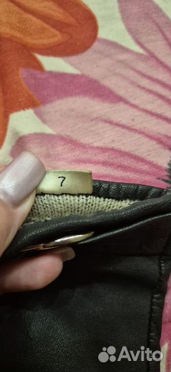 Перчатки женские кожаные