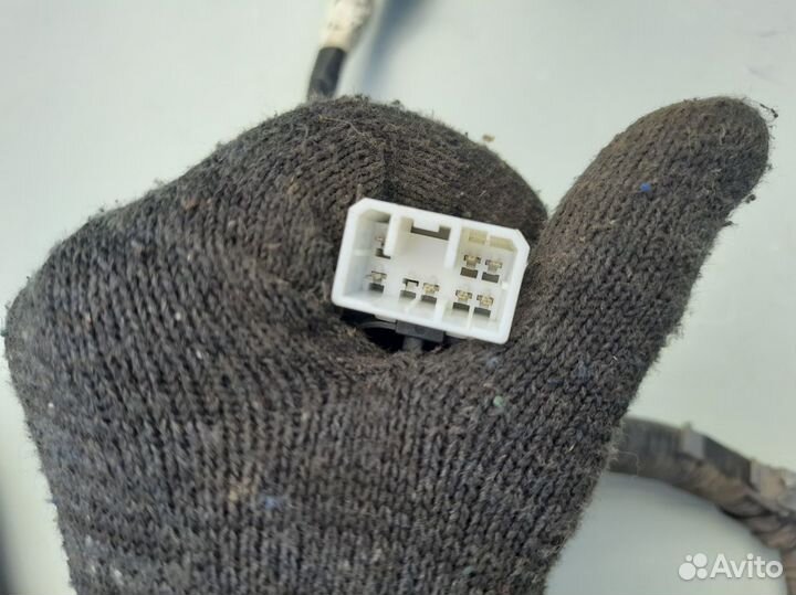 Проводка передней правой двери Mazda Xedos 6