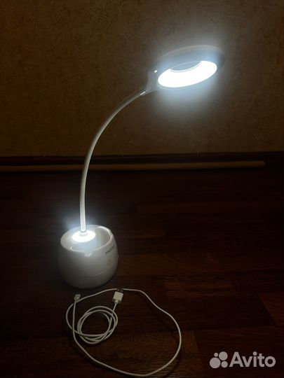 Лампа настольная светодиодная (безпроводная)