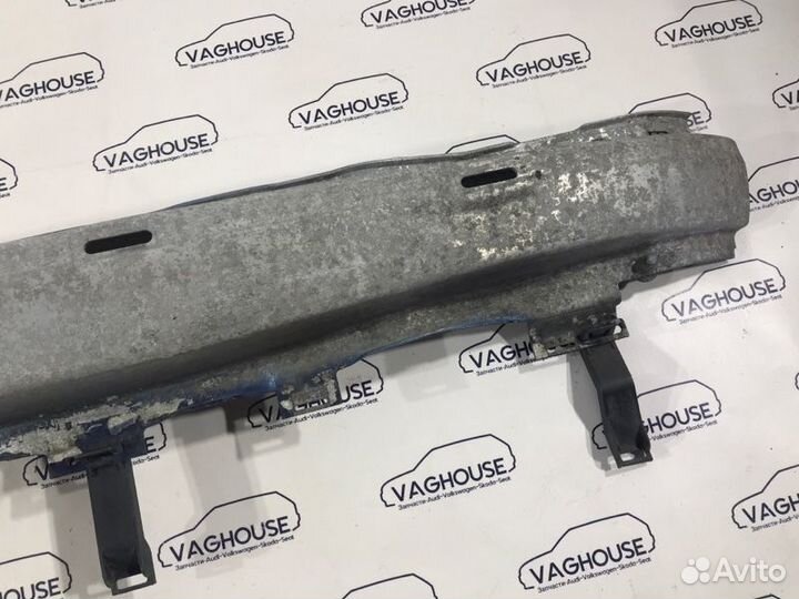 Усилитель бампера задний Audi A4 B5 8D 2.4 AML