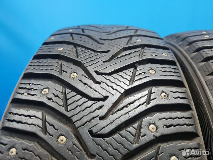 Kumho WinterCraft Ice WI31 215/60 R17 96H