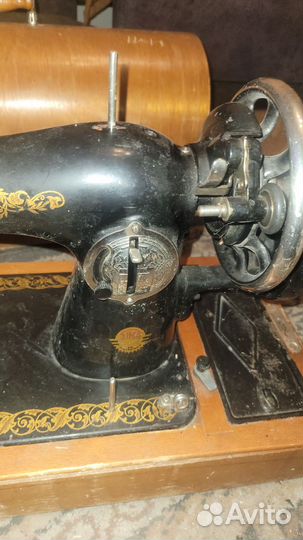 Швейная машинка м-1
