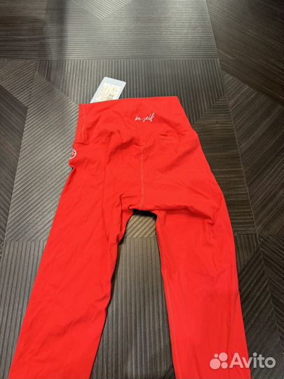 Одежда спортивная женская