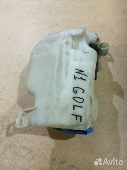 Бачок омывателя VW Golf 4