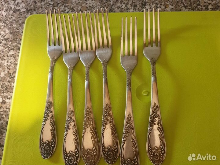 Вилки,ложки,ножи (мельхиор)