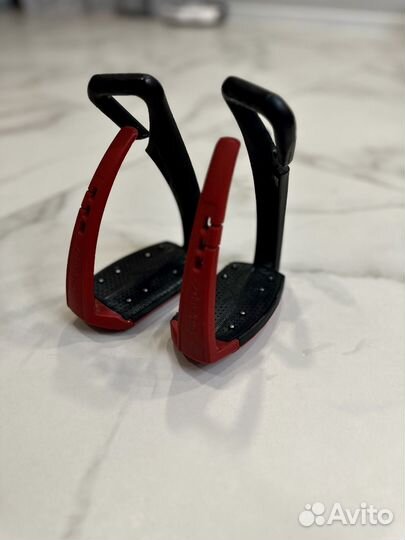 Стремена freejump