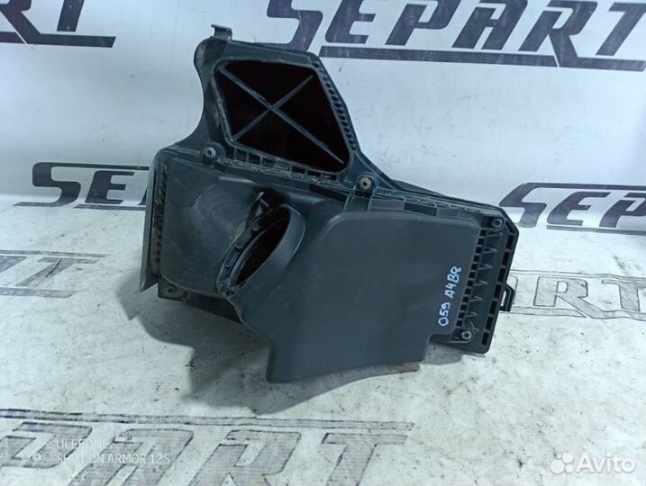 Корпус воздушного фильтра Audi A4 Allroad B8