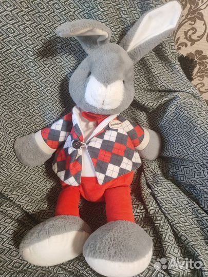 Мягкая игрушка заяц с карманом