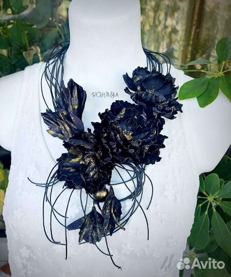 Колье с цветами винтажное