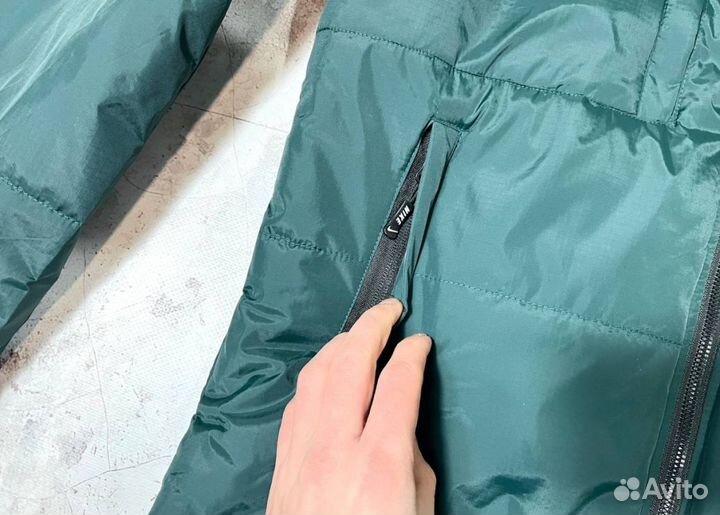Легкие куртки Nike termo комфортные