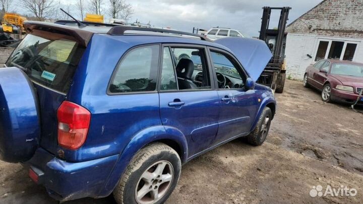 Блок предохранителей Toyota Rav 4 ACA21R 1azfe