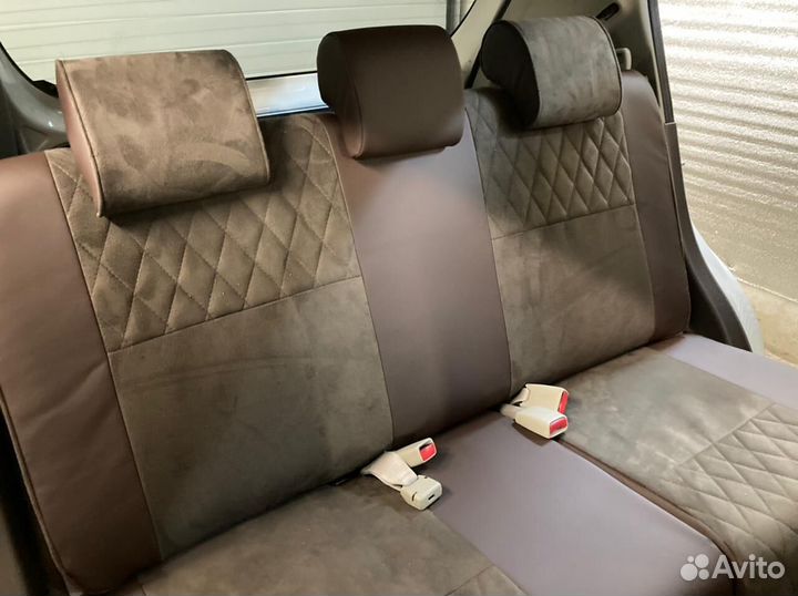 Авточехлы на машину в подарок оплетка на руль