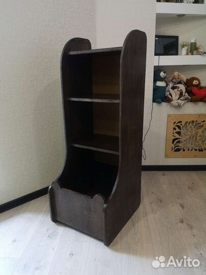 Шкафчик под игрушки 