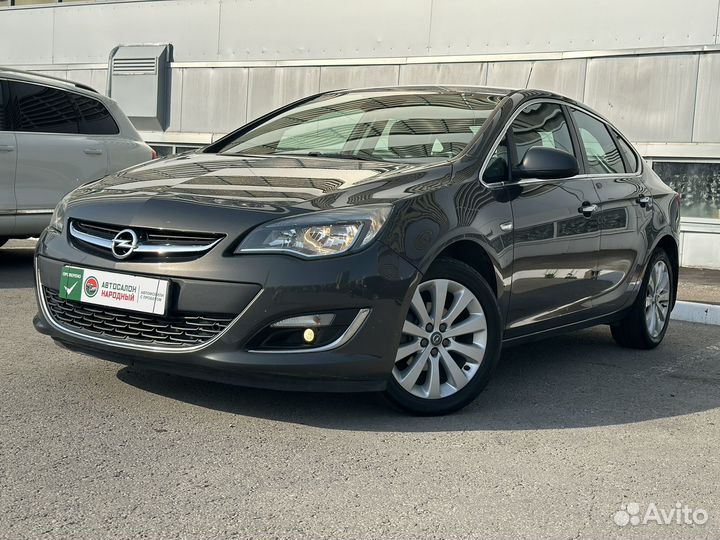Opel Astra 1.6 МТ, 2013, 143 000 км