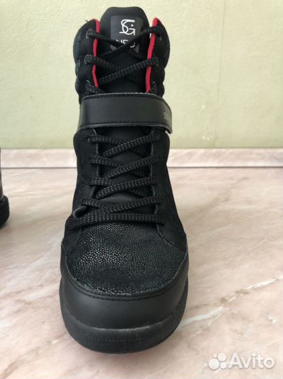 Ботинки Adidas