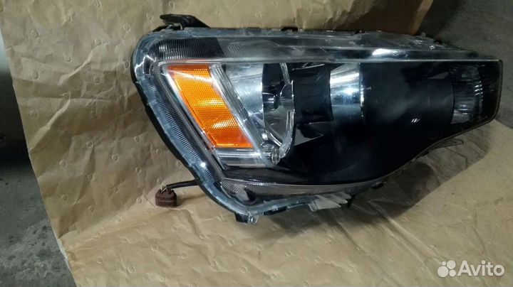 Мицубиси аутлендер