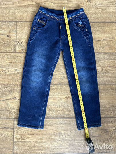 Джинсы утепленные на мальчика 6-7 лет как новые