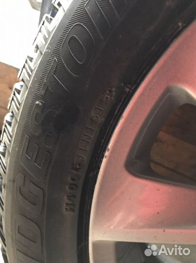 Bridgestone Blizzak Spike-01 225/55 R18