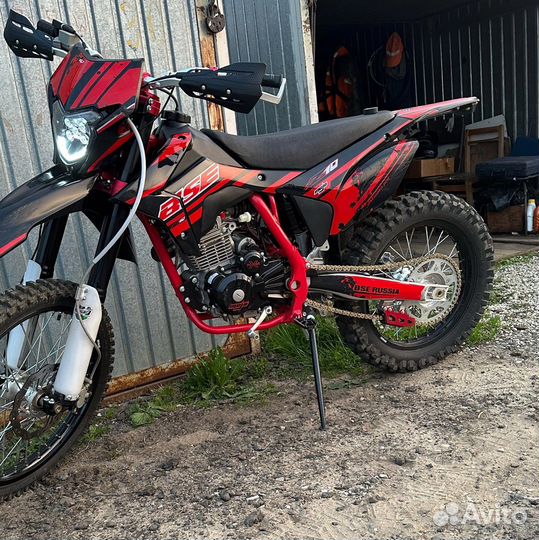 BSE Z10 4V