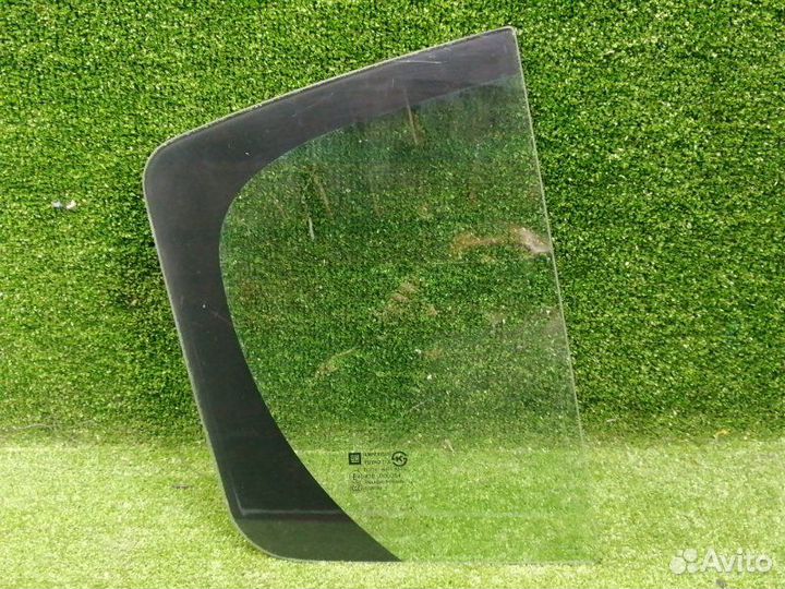 Стекло двери (форточка) заднее правое Chevrolet