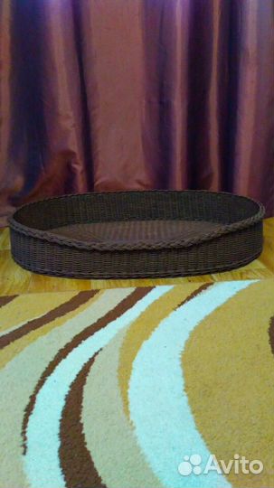 Плетеная лежанка для животных