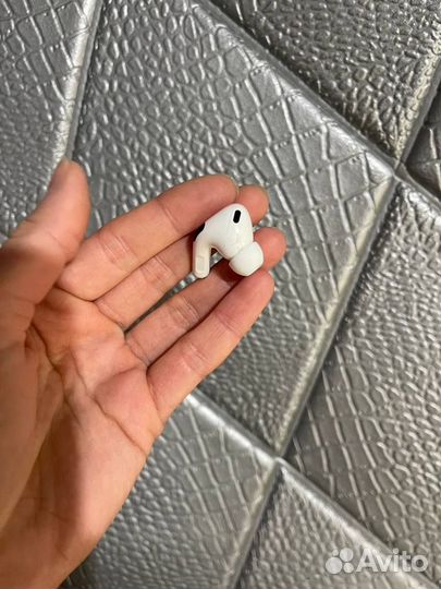 Apple AirPods pro 2 generation 2023