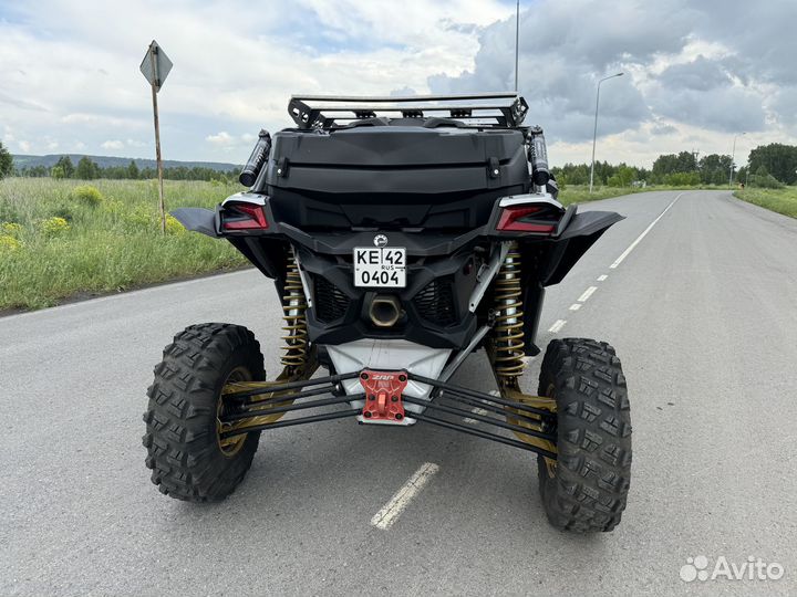 BRP Can-Am Maverick XRS Turbo R