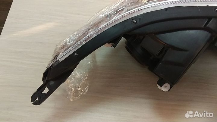 Фара левая Chevrolet Cobalt Ravon R4