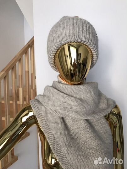 Шапка платок рукавицы