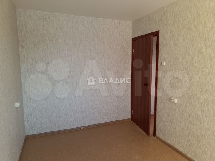 3-к. квартира, 56,8 м², 1/3 эт.