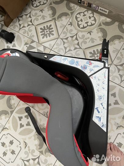 Детское авто кресло