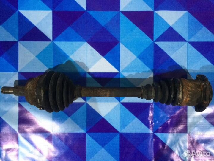 Привод передний левый Фольксваген Гольф 4