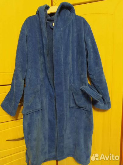 Халат махровый для мальчика 8-9 лет