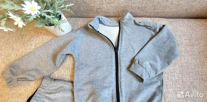 Спортивный костюм для девочки 110