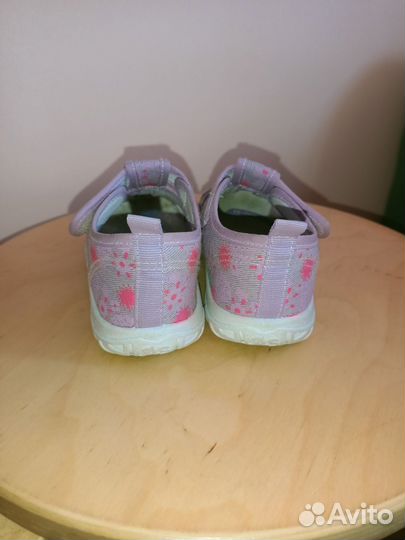 Текстильные туфли, сандалии