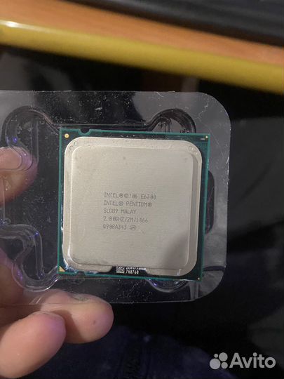 Процессор стоял на плате гигабайт