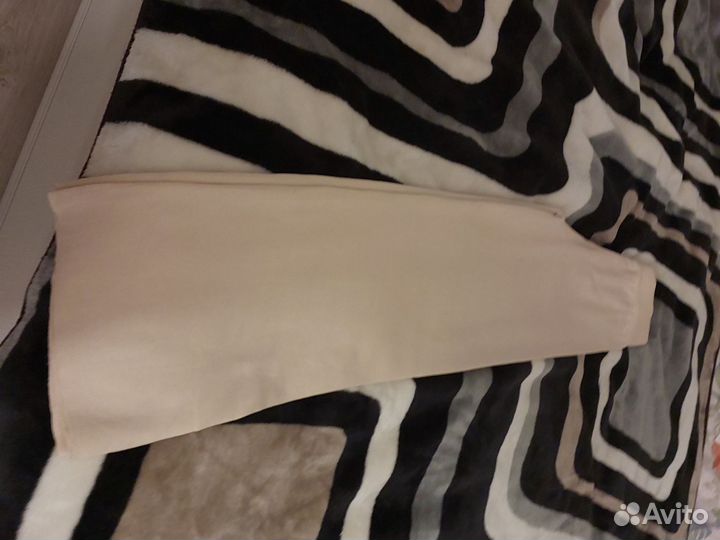 Трикотажный костюм женский