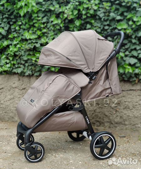 Коляска Luxmom 730 (Carello Libra) коричневая