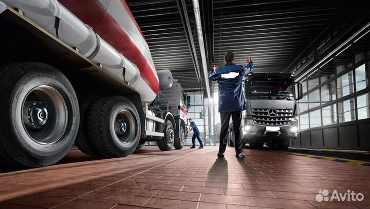 Помощник начальника автоколонны