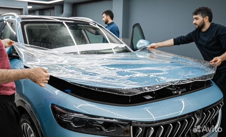 Машина в плёнку