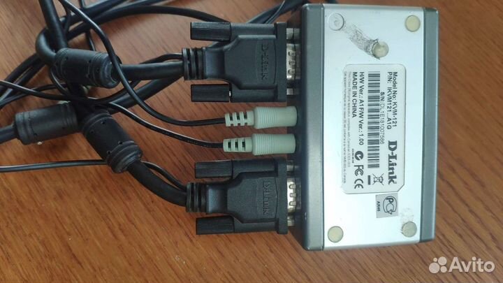 D-Link KVM Switch KVM-121