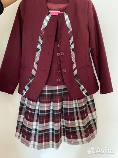 Школьный костюм(140 рост)