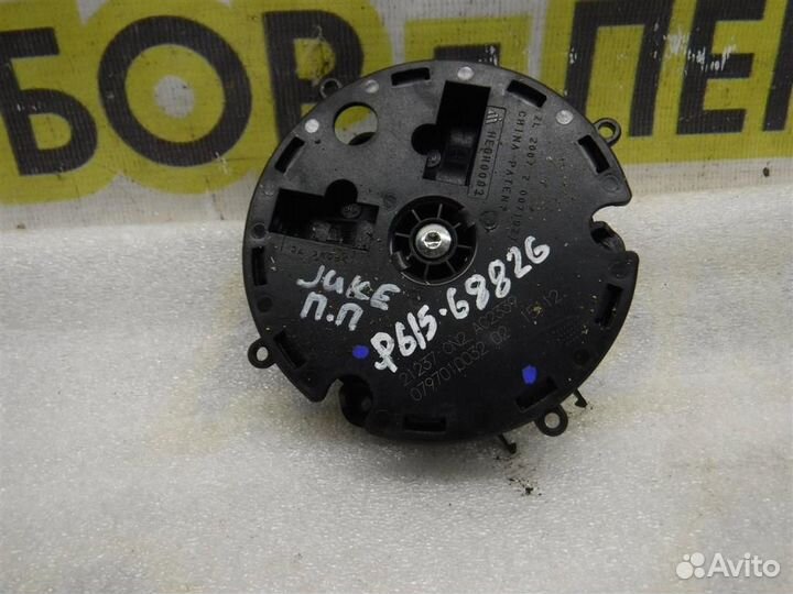 Моторчик зеркала Nissan Juke (F15) 2011-2019