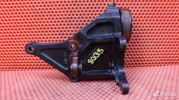 Кронштейн гур Hyundai Terracan HP J3 57171-H1500