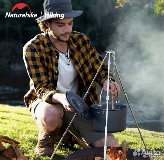 Тренога подставка лёгкая